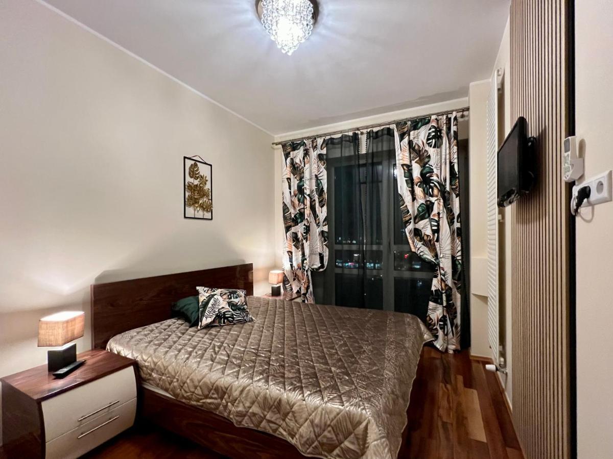Platinum Tower Green Star Apart Apartment Warsaw Exterior photo