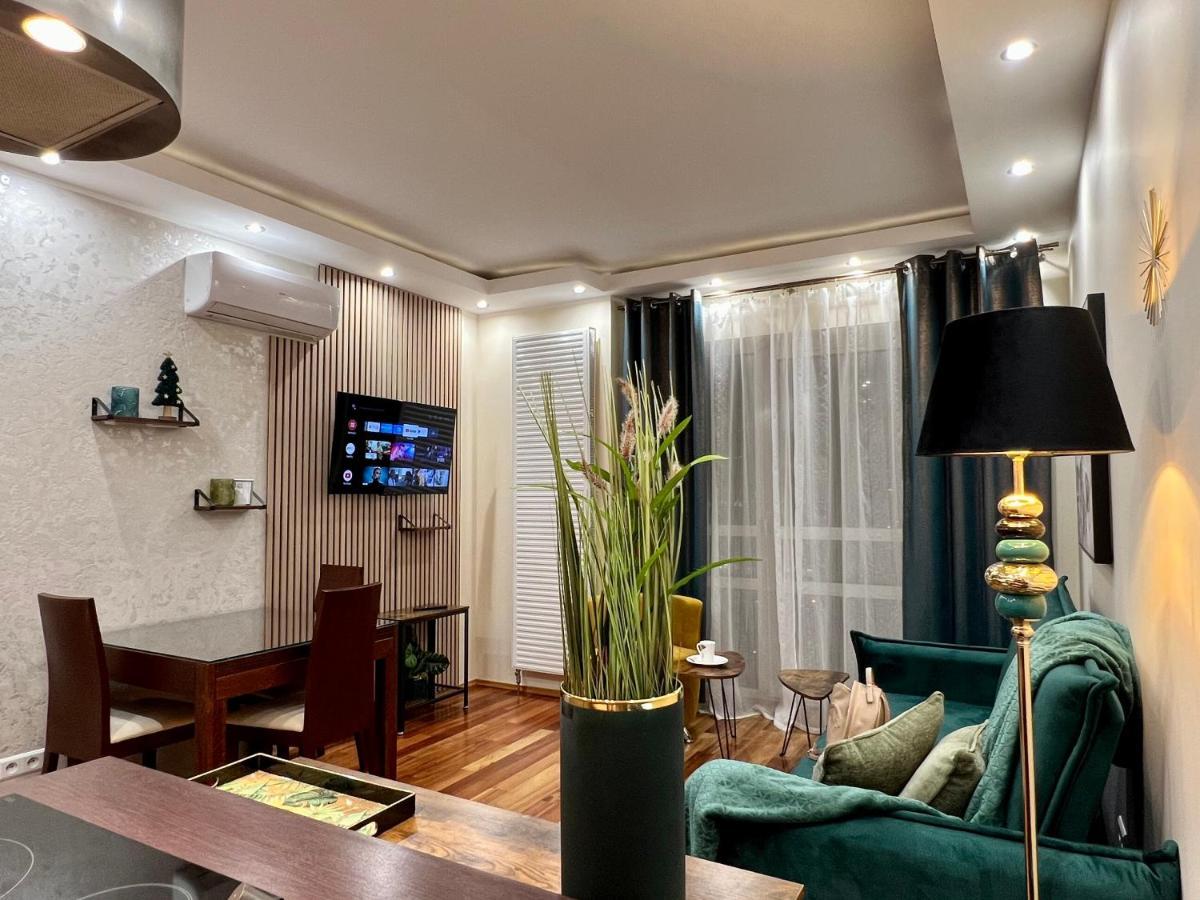 Platinum Tower Green Star Apart Apartment Warsaw Exterior photo